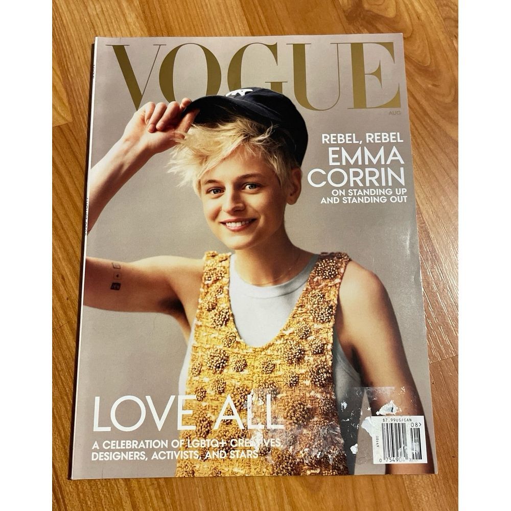 Vogue‎ Magazine August 2022